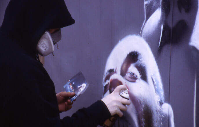 Freeimages.com/Davide Farabegoli wall-writer-in-action